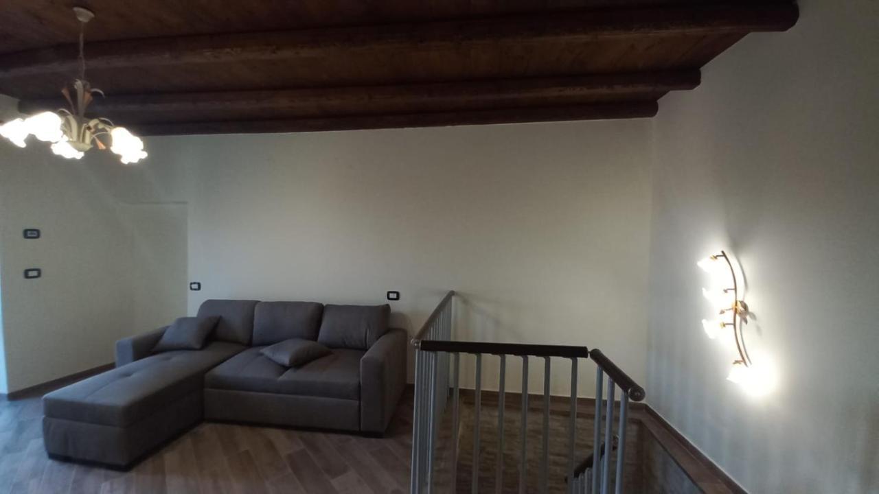 La Maison Du Chateau Cremolino Exterior photo